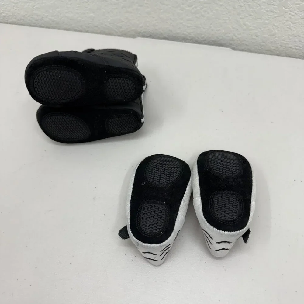 Spellbound Soles Bat Spiderweb Mary Jane Boot Crib Shoe Bundle Baby Girl size 4